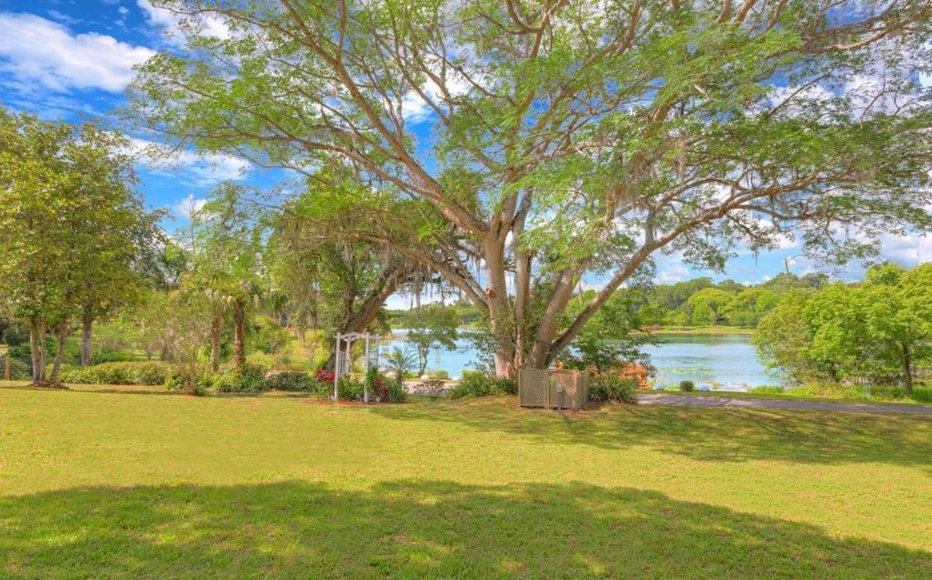 Lake Helen Cabin On The Lake מראה חיצוני תמונה